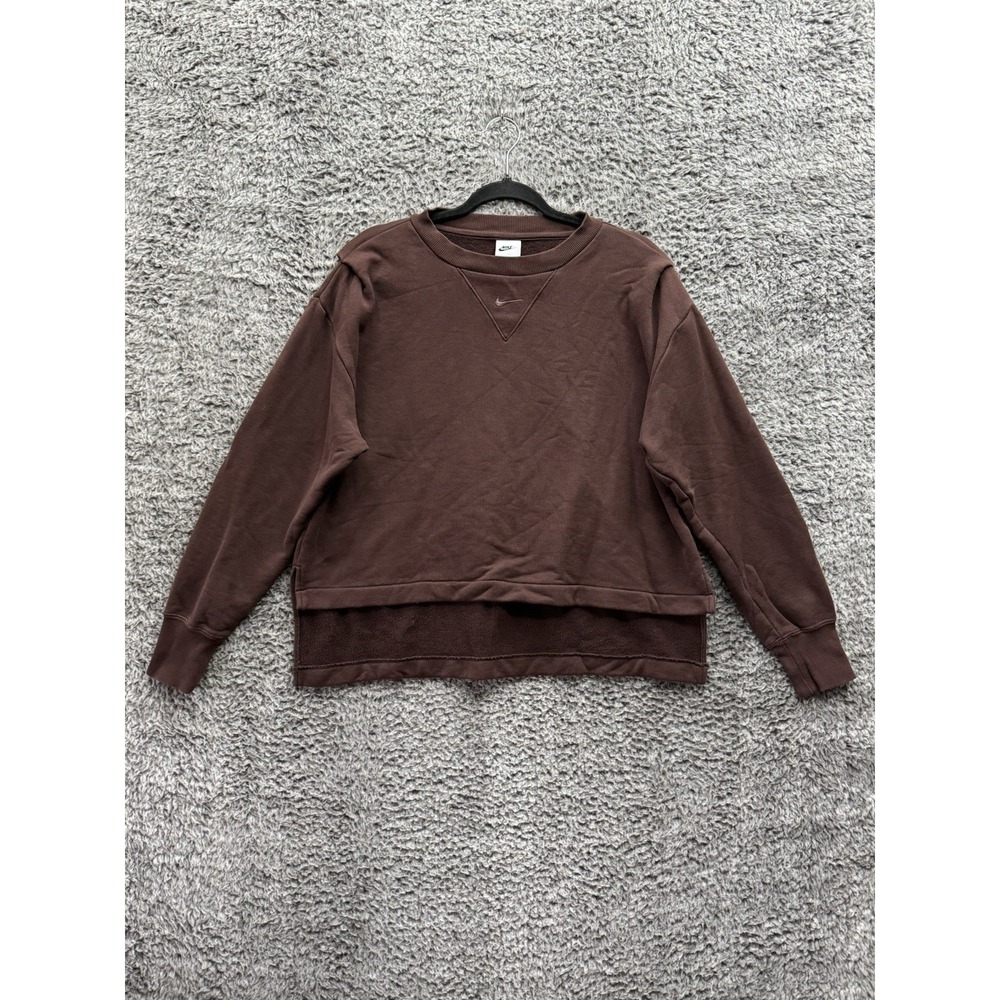 Nike Women's Small Oversized Fleece Cropped Center Swoosh Sweatshirt‎ Brown